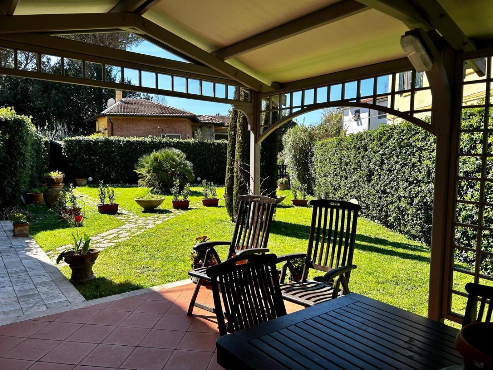 הוילה Il Villino Di Monic Pisa Centro מראה חיצוני תמונה